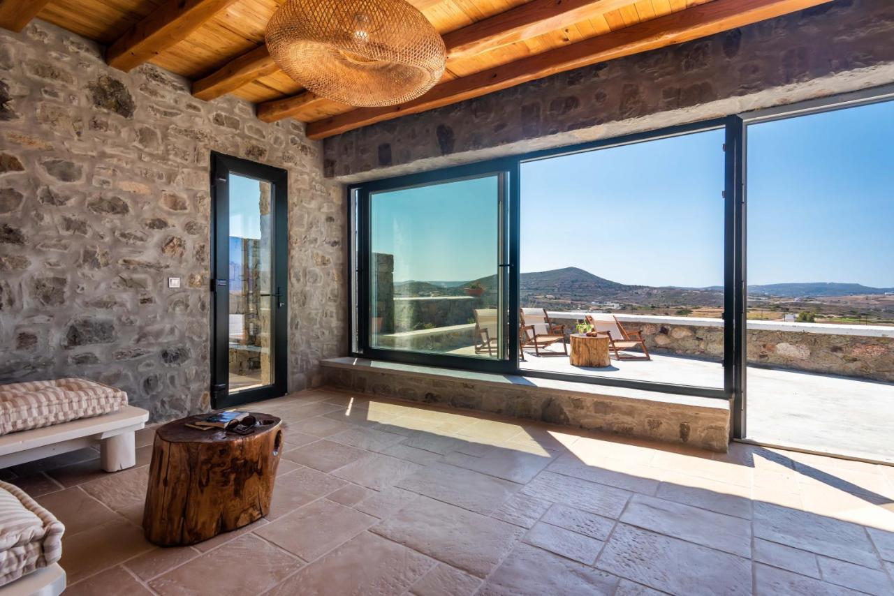 Petra Residence Mini Pool Spa Adamantas  Exterior photo